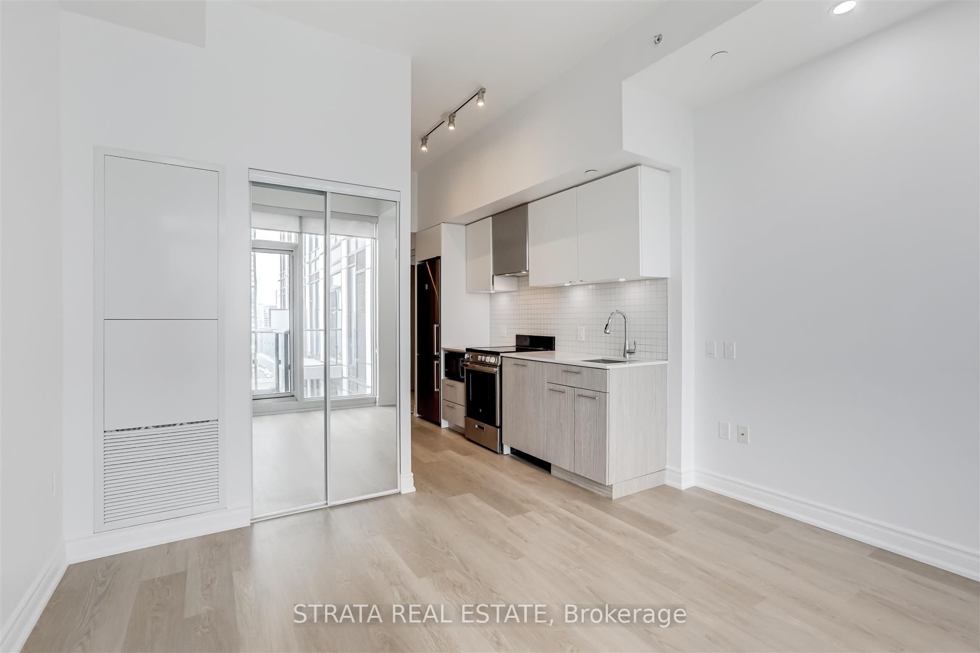 Additional image 3 of 1901-251 Jarvis Street, Toronto, ON, M5B 0C3