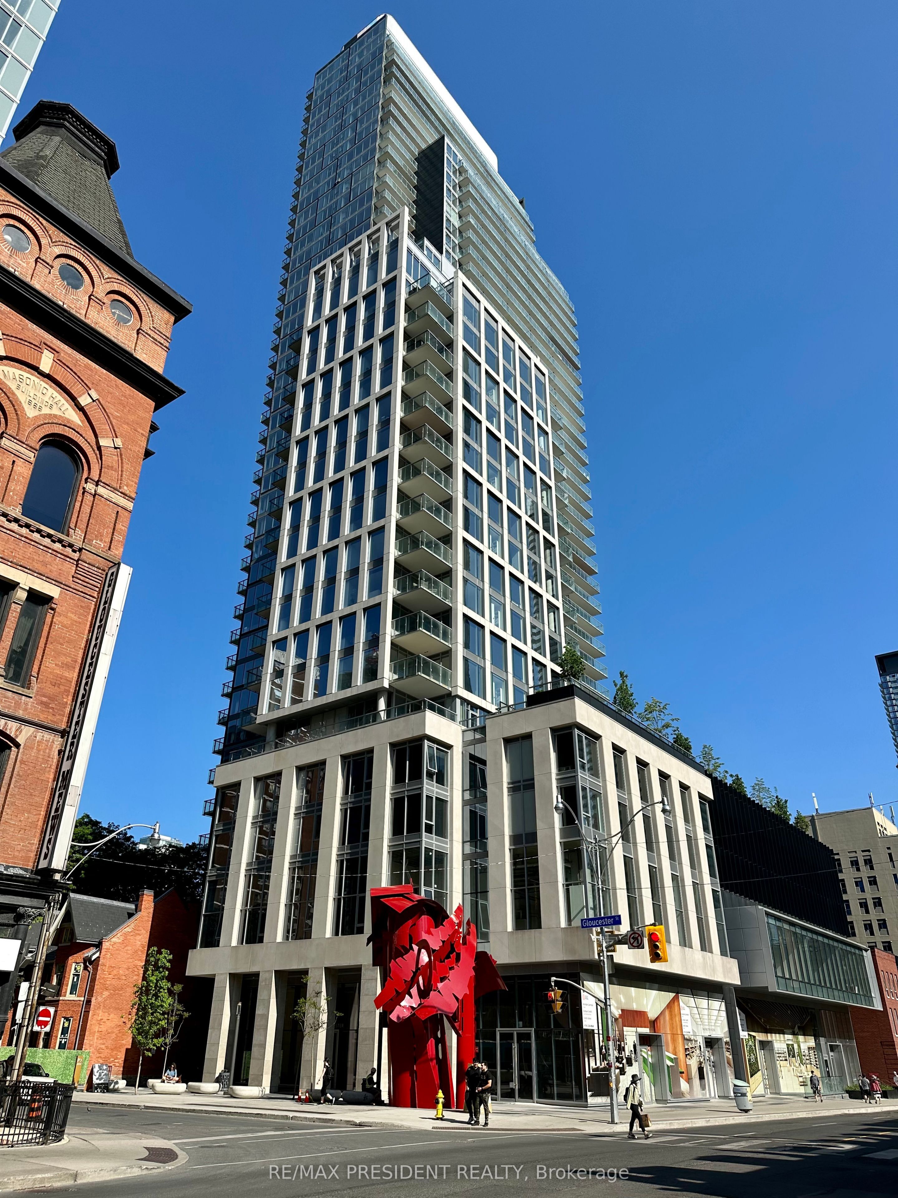 816-1 Gloucester Street, Toronto, ON, M4Y 1L8