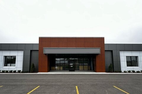 Additional image 7 of 9-37 Stoffel Drive, Toronto, ON, M9W 6A8