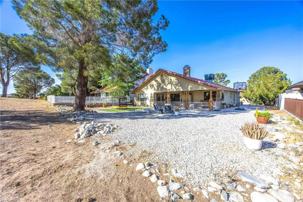 Additional image 24 of 14651 Greenbriar Drive, Helendale, CA 92342