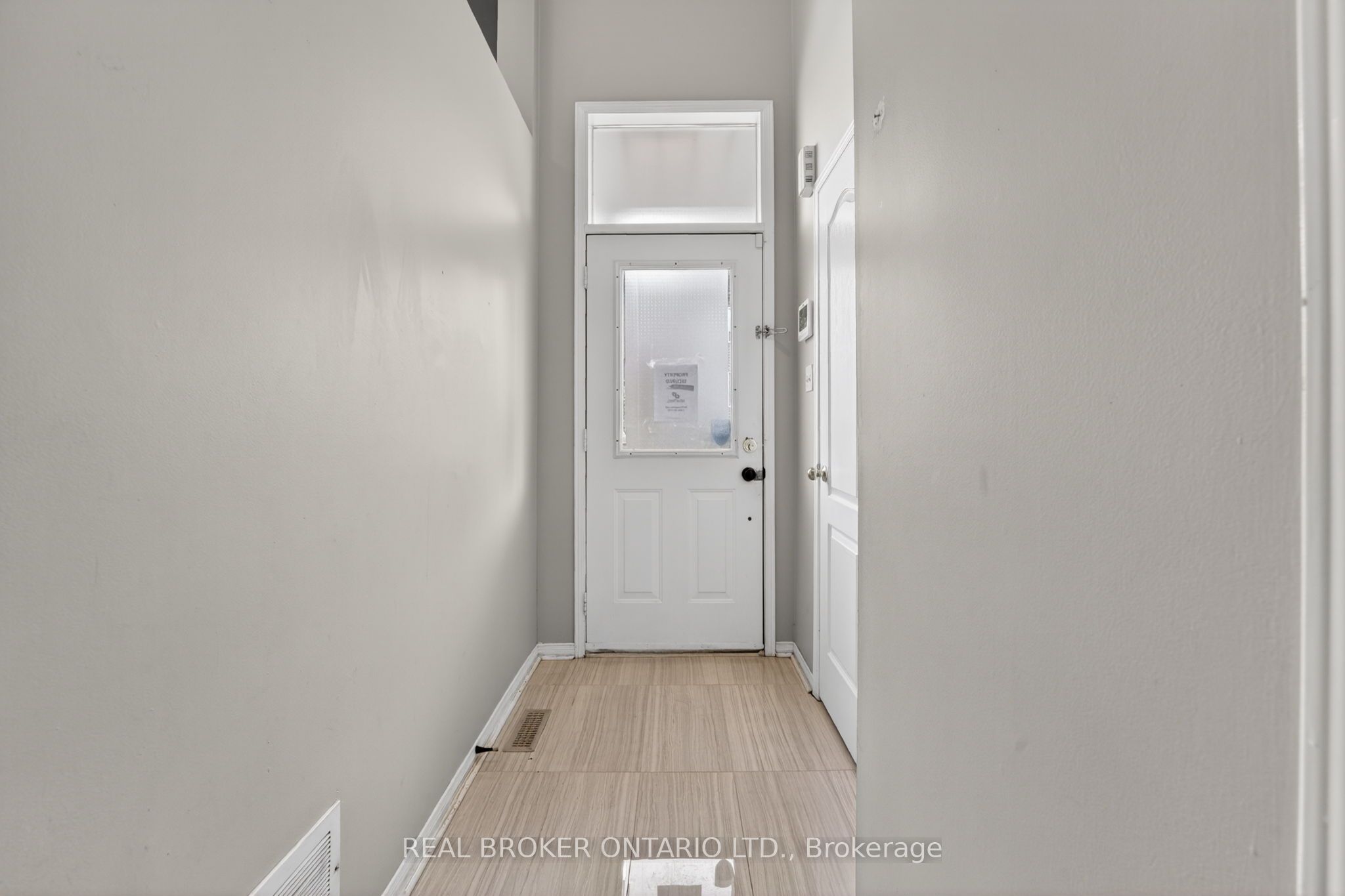 Additional image 5 of 8-5985 Creditview Road, Mississauga, ON, L5V 2M9