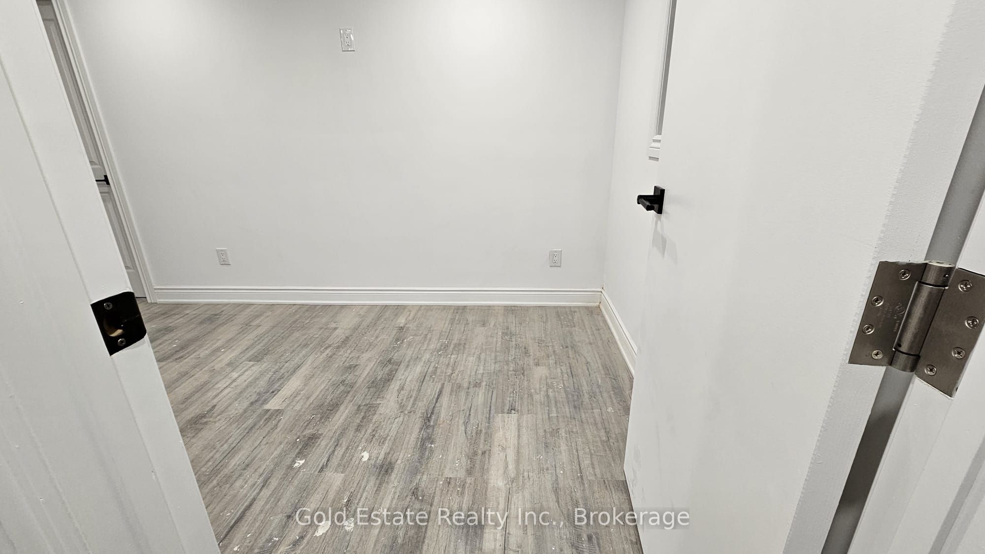Additional image 3 of Lower 212 Spring Creek Drive, Hamilton, ON, L0R 2H8