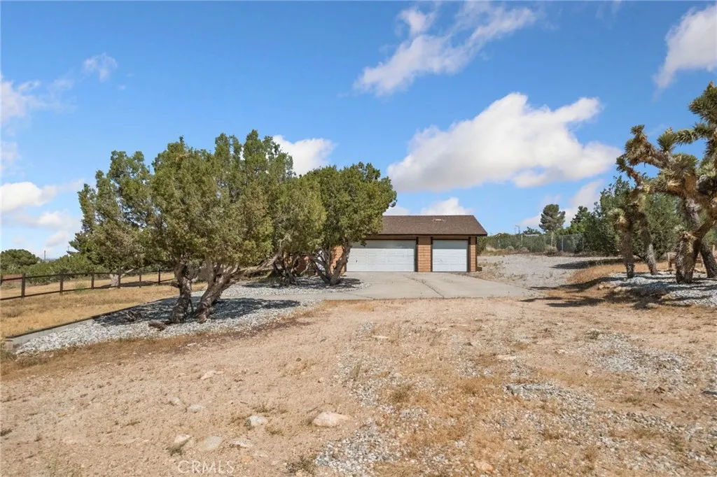 Additional image 110 of 984 Pinon Road, Pinon Hills, CA 92372