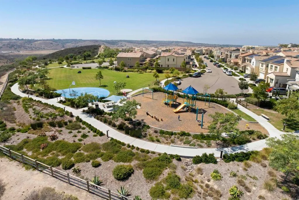 Additional image 101 of 1077 Calle Pilares, Chula Vista, CA 91913