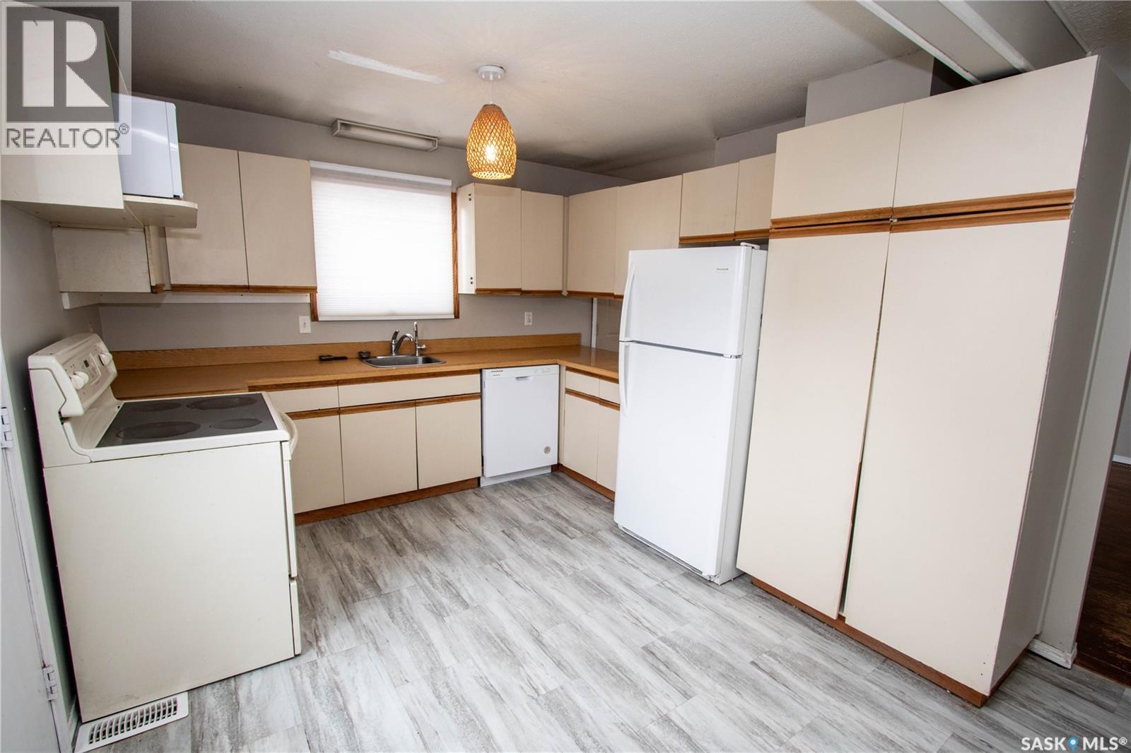 Additional image 3 of 344 Angus Street, Regina, SK, S4R3K6
