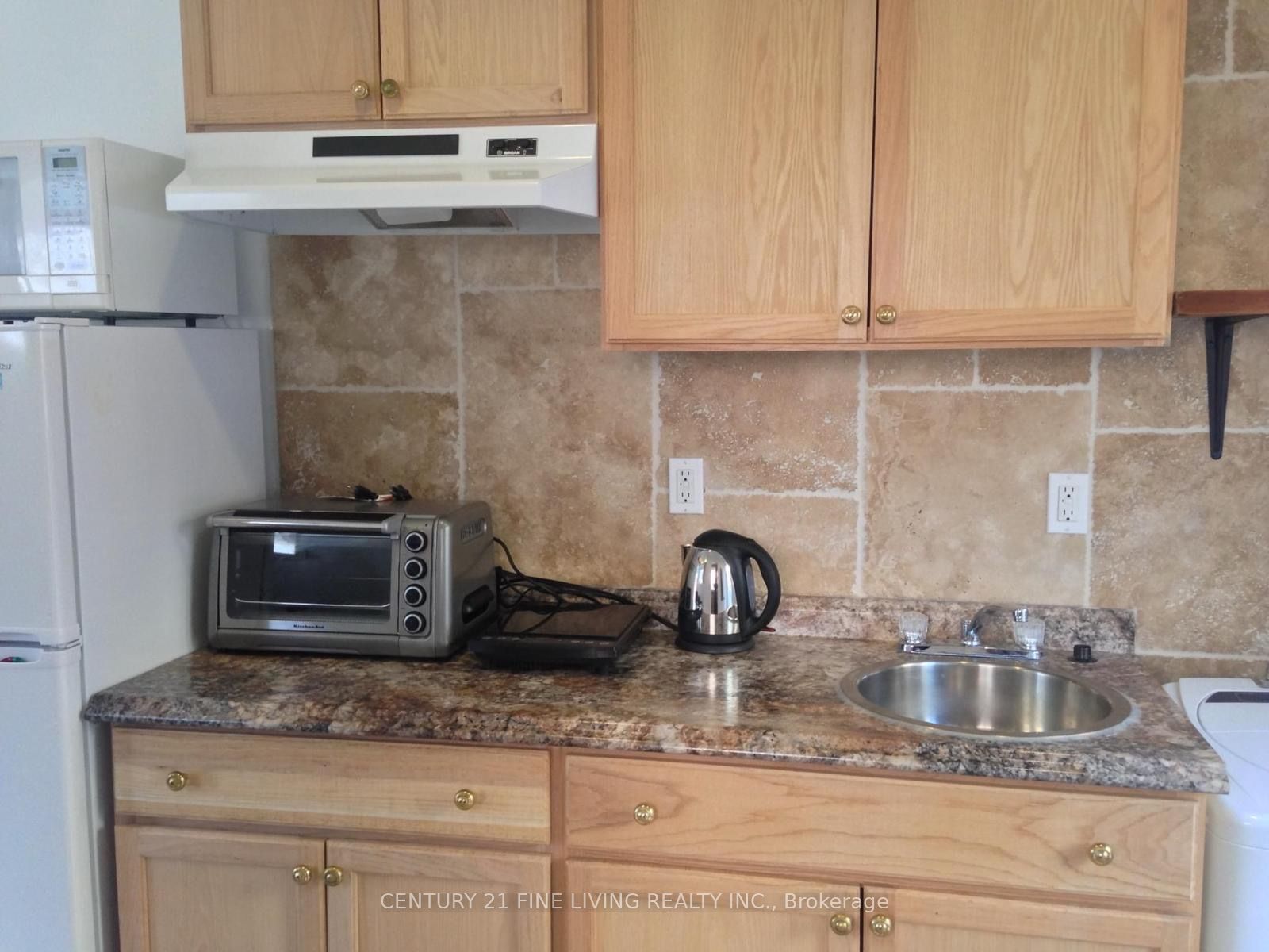 Additional image 3 of (Grdn)-400 Nairn Avenue, Toronto, ON, M6E 4J3