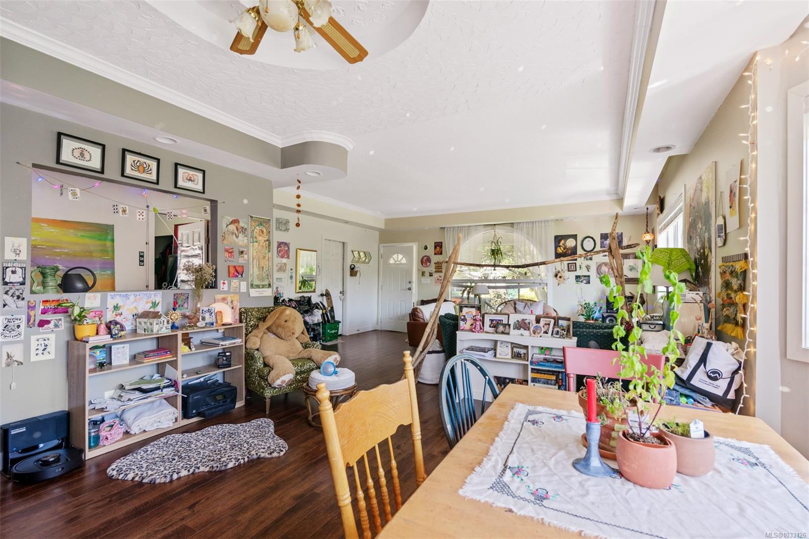 Additional image 6 of 2630 Victor Street, Victoria, BC, V8R 4E2
