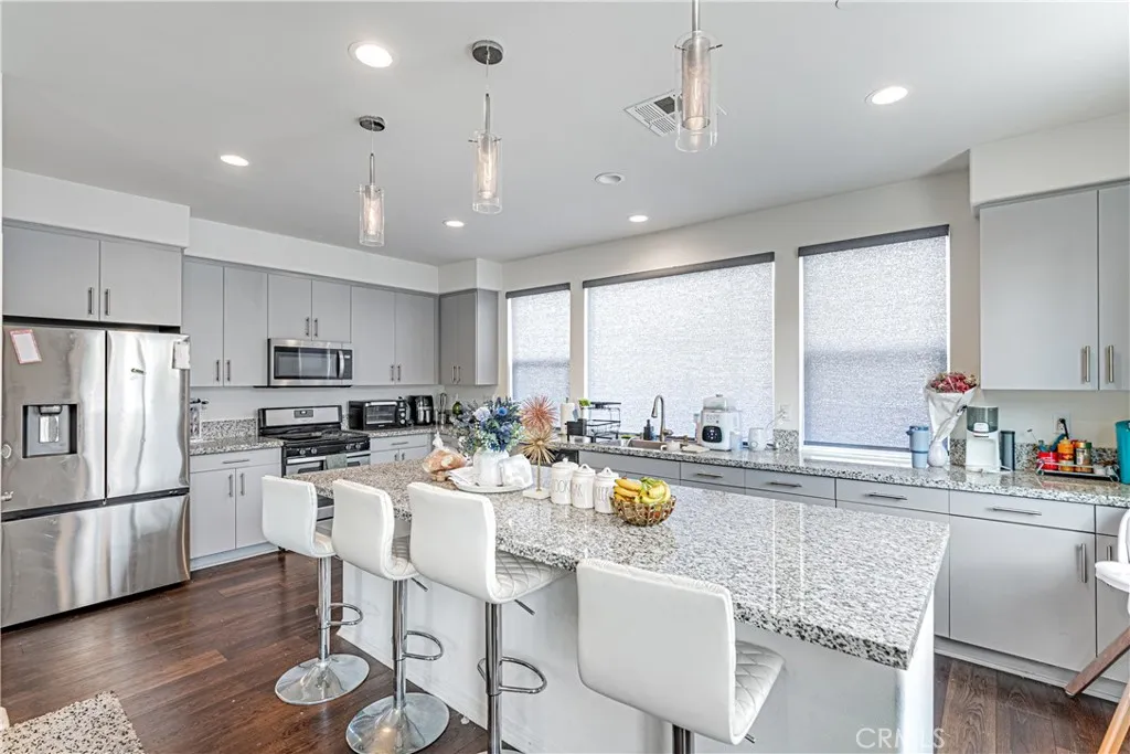 Additional image 51 of 809 N Dalton Ave Unit 104, Azusa, CA 91702