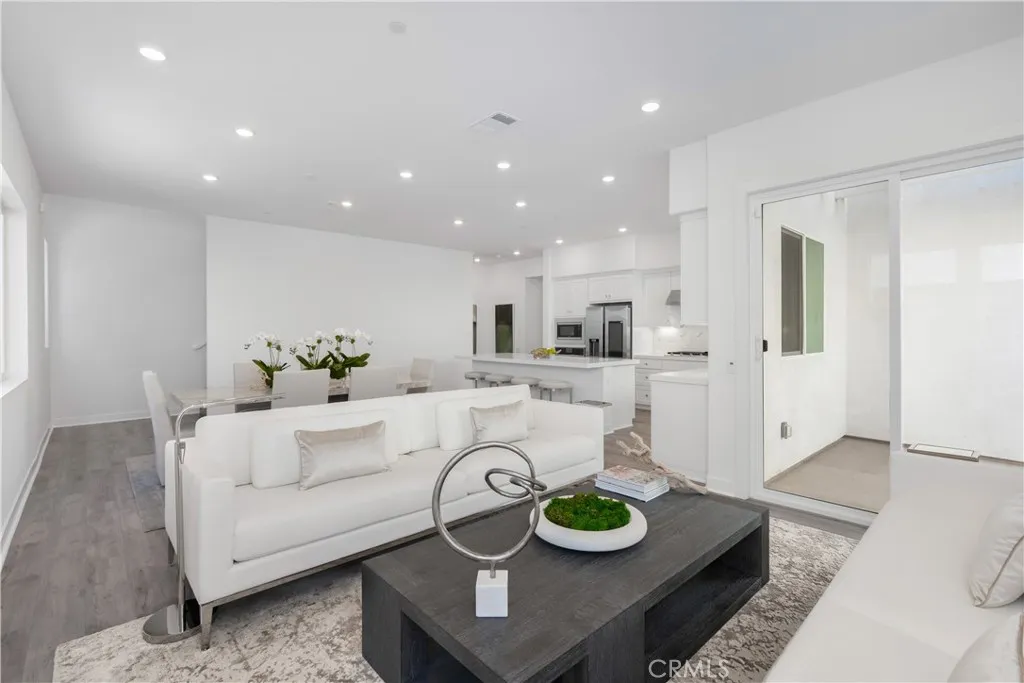Additional image 40 of 27225 Cranmore Way Unit 101, Valencia, CA 91381