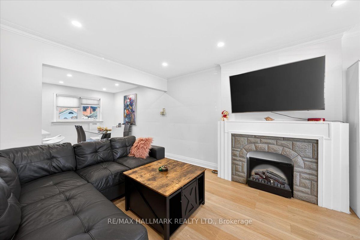 Additional image 6 of 910 Eglinton Avenue E, Toronto, ON, M4G 2L3