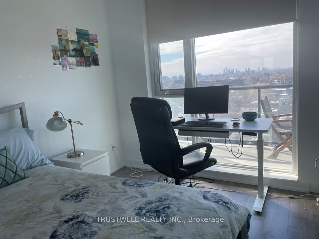 Additional image 4 of 1216-297 College Street, Toronto, ON, M5T 0C2