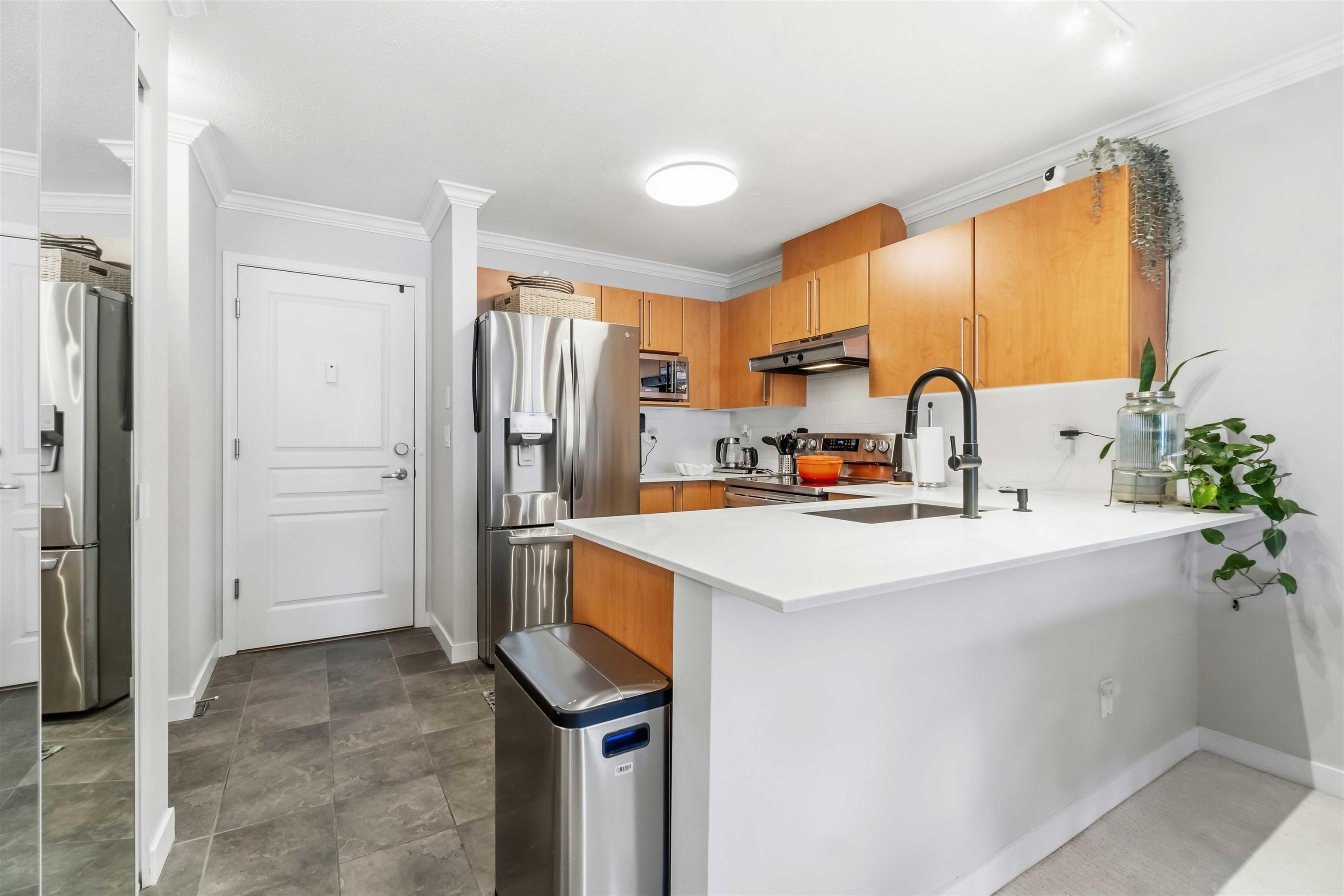 Additional image 6 of 406-1150 29th Street E, North Vancouver, BC, V7K 3E2