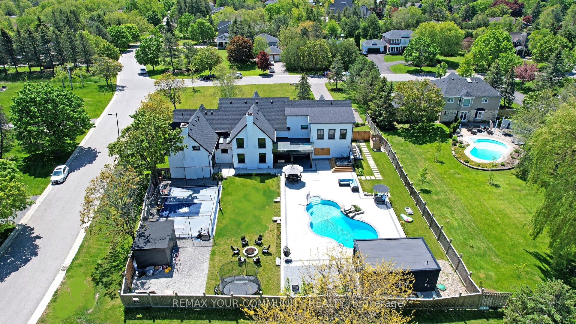Additional image 2 of 557 Aintree Drive, Whitchurch-stouffville, ON, L4A 7H2