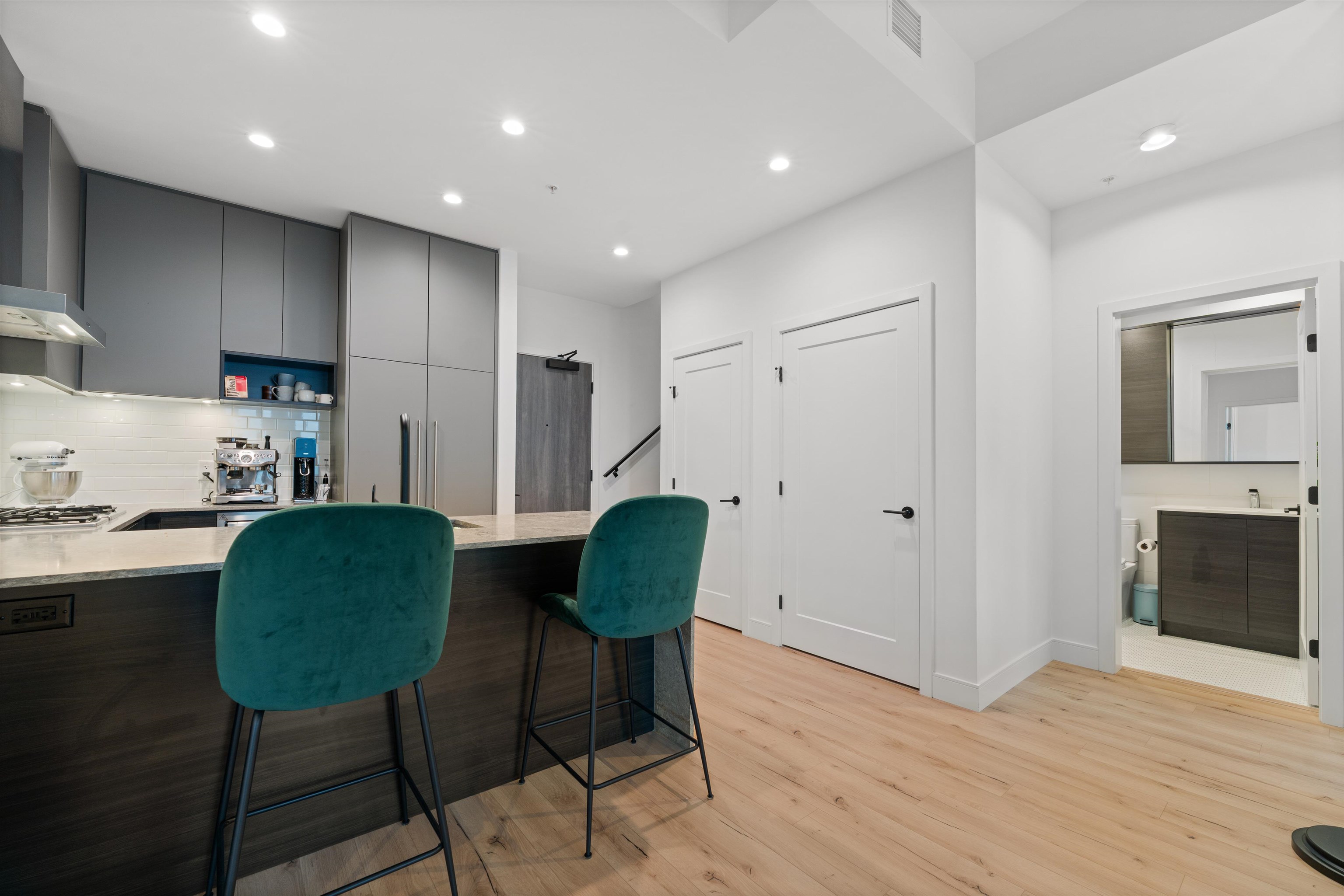 Additional image 4 of 621-3131 Murray Street, Port Moody, BC, V3H 0L9