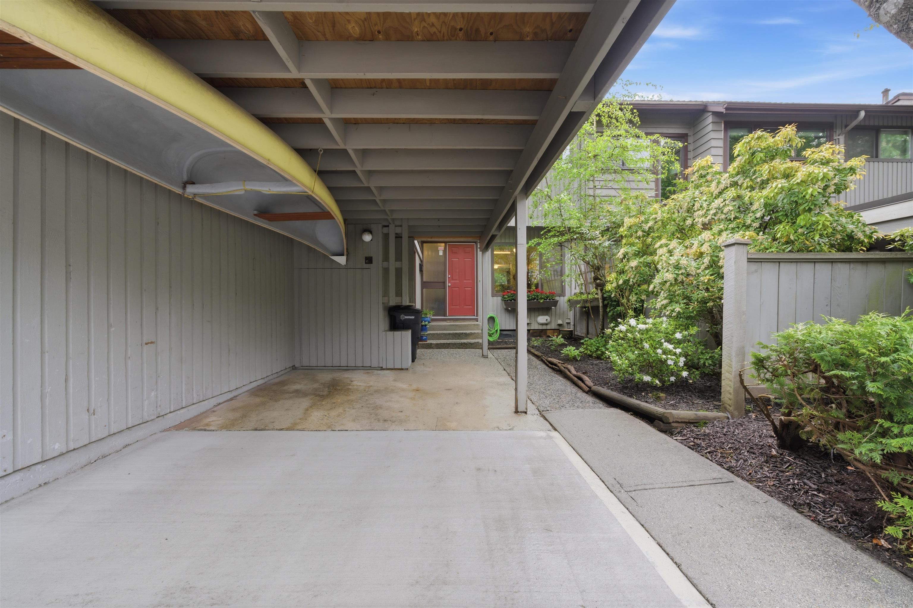 Additional image 4 of 4748 Laurelwood Place, Burnaby, BC, V5G 4B2