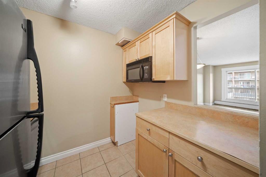 Additional image 3 of 303-1334 12 Avenue SW, Calgary, AB, T3C 3R9