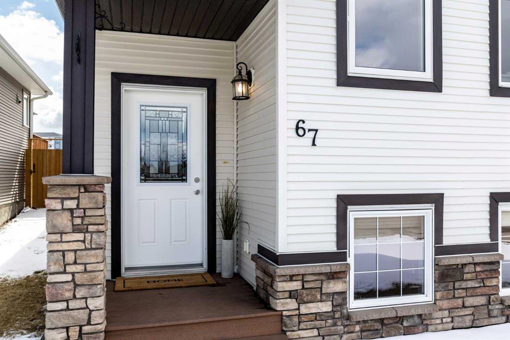 Additional image 2 of 67 Bowman Circle, Sylvan Lake, AB, T4S 0H9