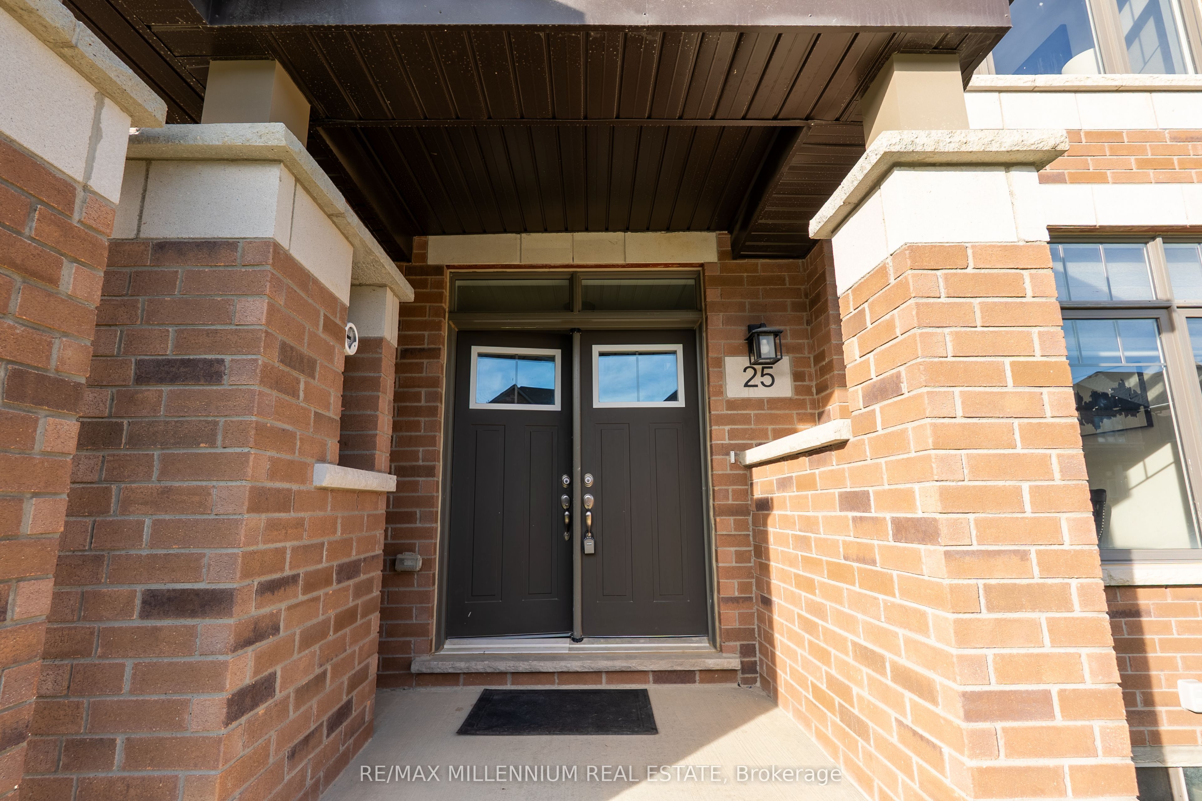 Additional image 2 of 25 Lipscott Drive, Caledon, ON, L7C 4J7