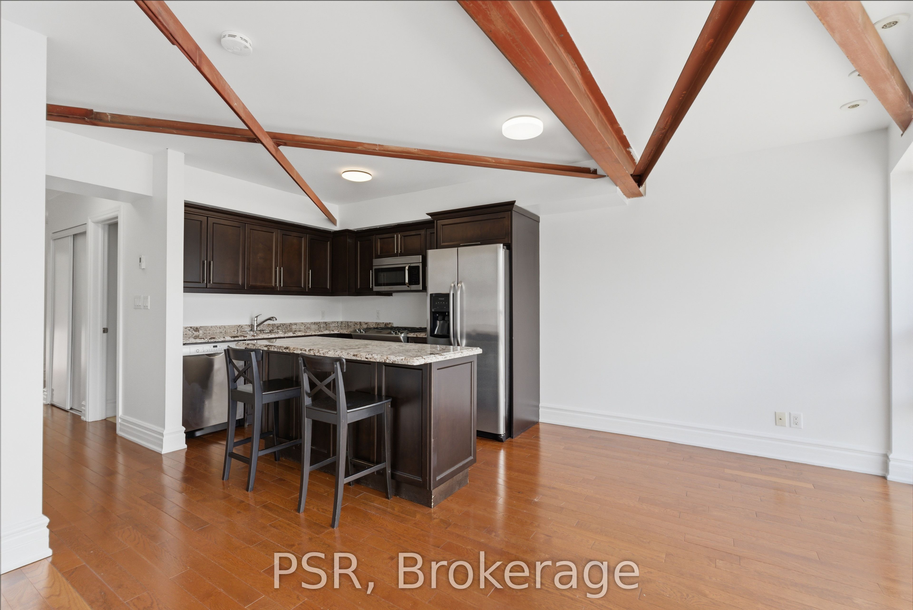 Additional image 4 of Apt 1-2541 Yonge Street, Toronto, ON, M4P 2H9