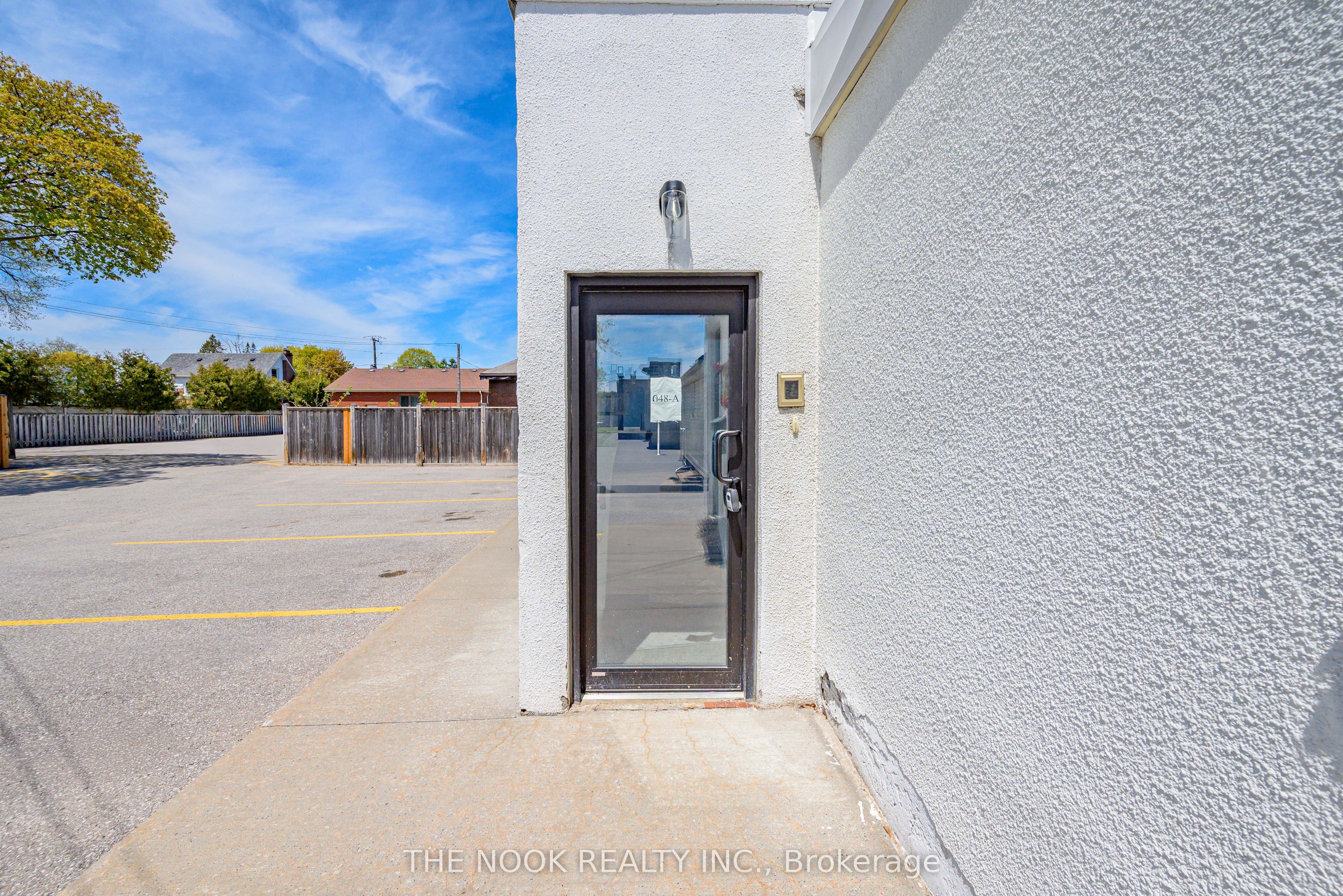A-948 Simcoe Street N, Oshawa, ON, L1G 4W2 photo 4