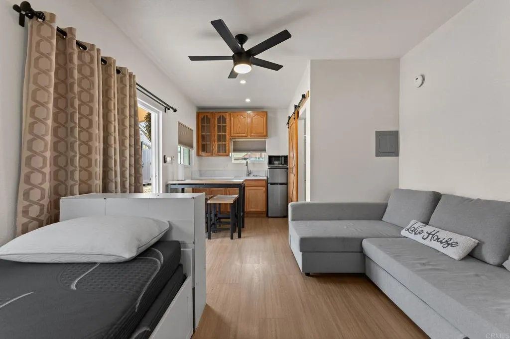 Additional image 47 of 157 Lakeview Avenue, Spring Valley, CA 91977