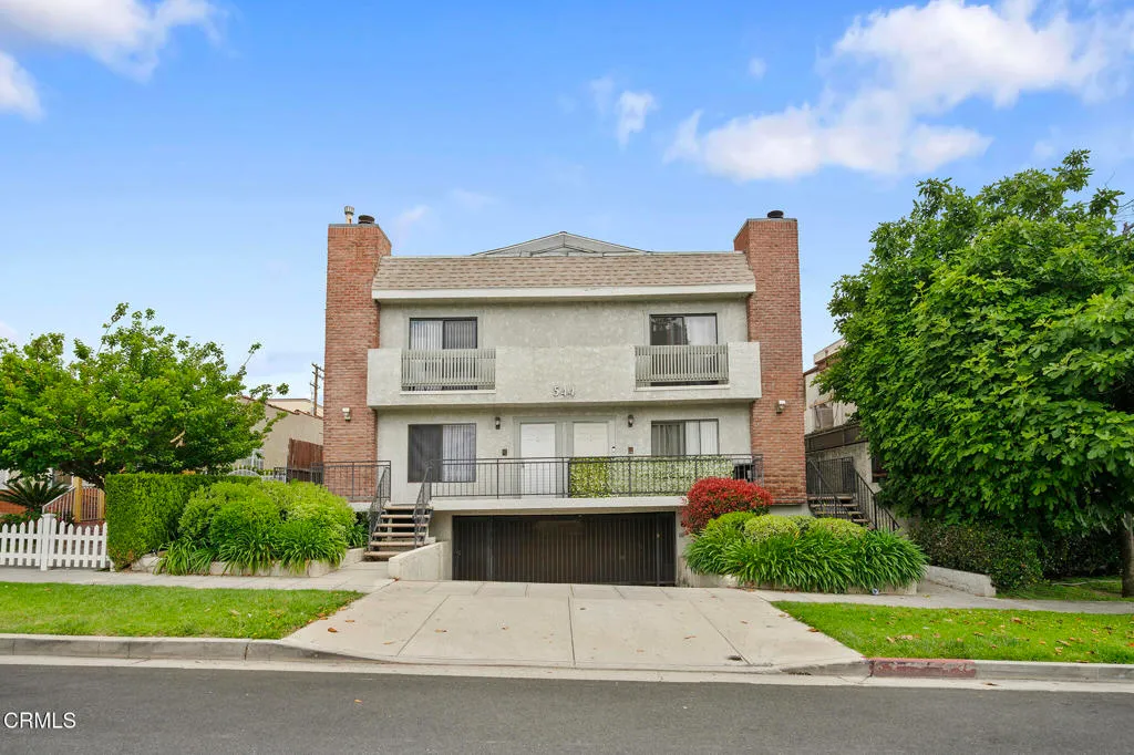 Additional image 2 of 544 E Magnolia Blvd Unit D, Burbank, CA 91501