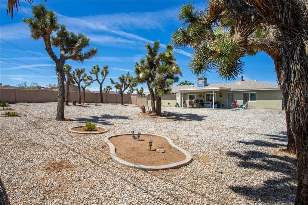 Additional image 56 of 7053 Balsa Ave, Yucca Valley, CA 92284