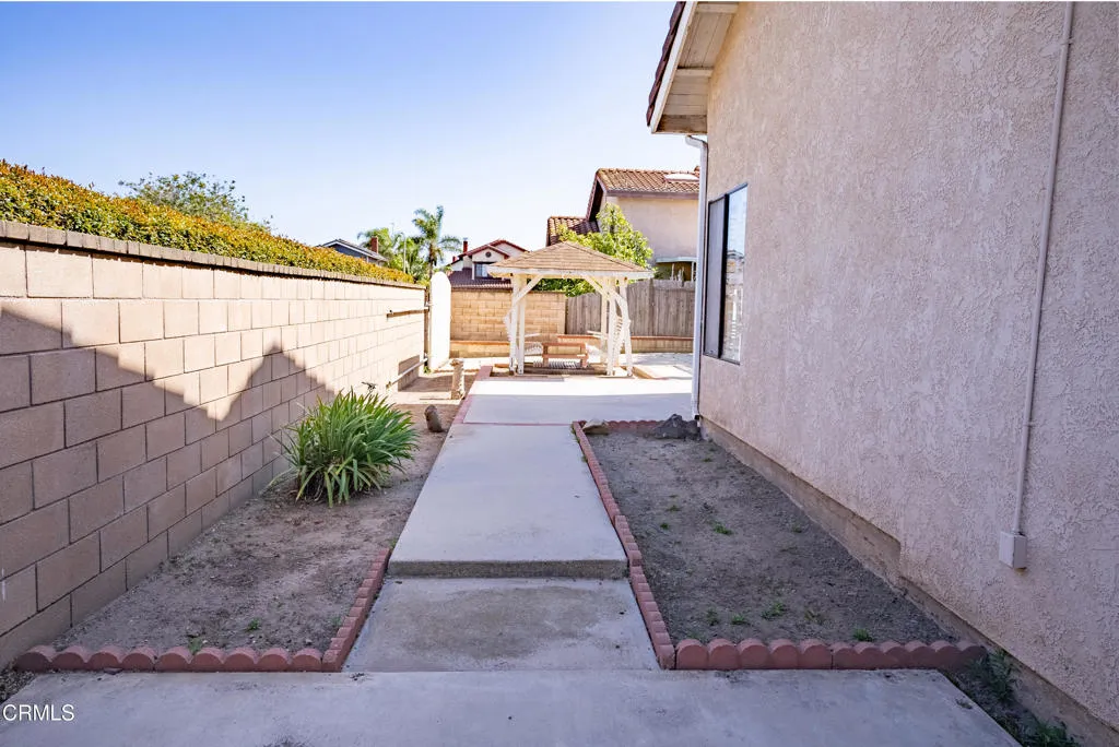 Additional image 101 of 2500 Lilac Walk, Oxnard, CA 93030