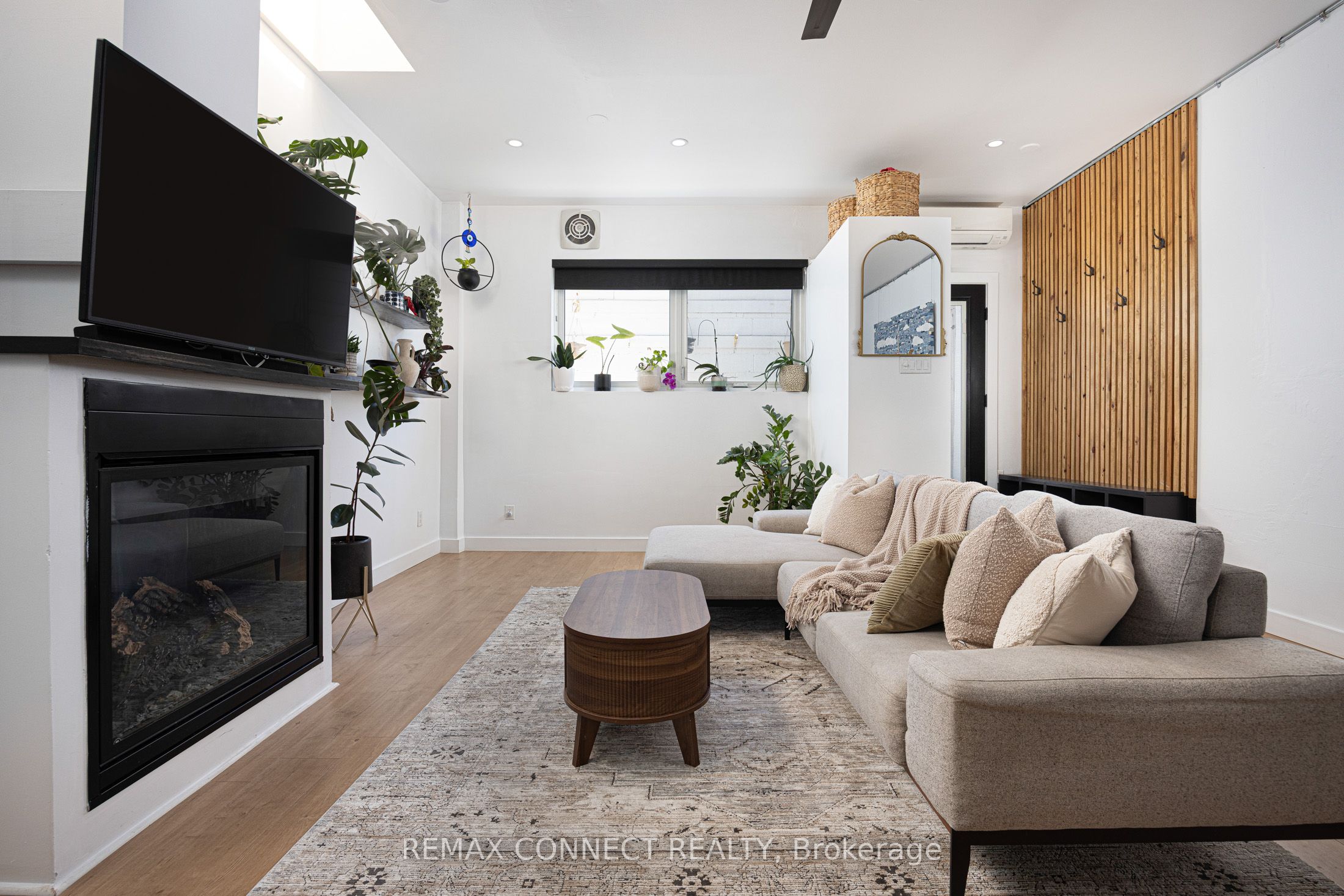 Additional image 5 of 106-99 Coleman Avenue, Toronto, ON, M4C 1P8
