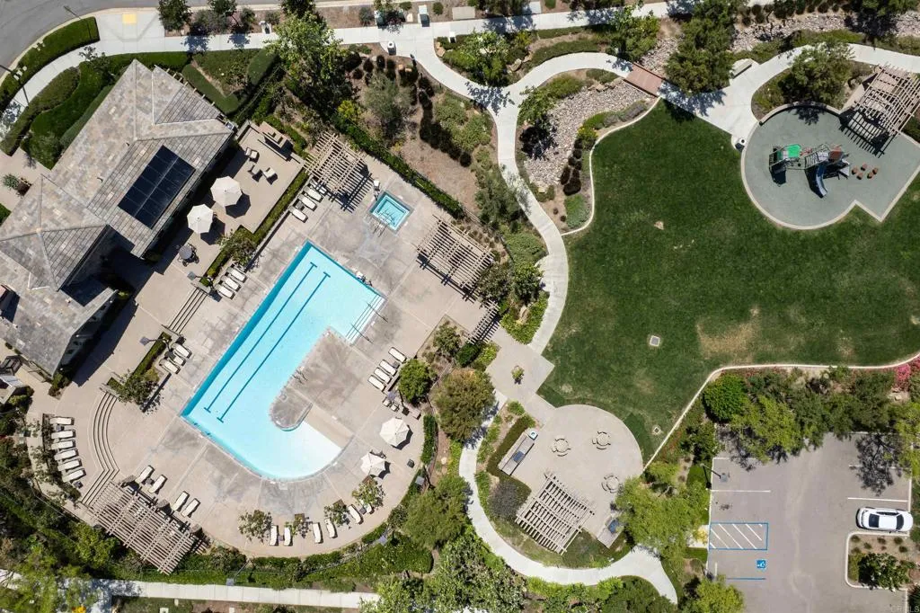 Additional image 91 of 3240 Crecida Way, Carlsbad, CA 92010