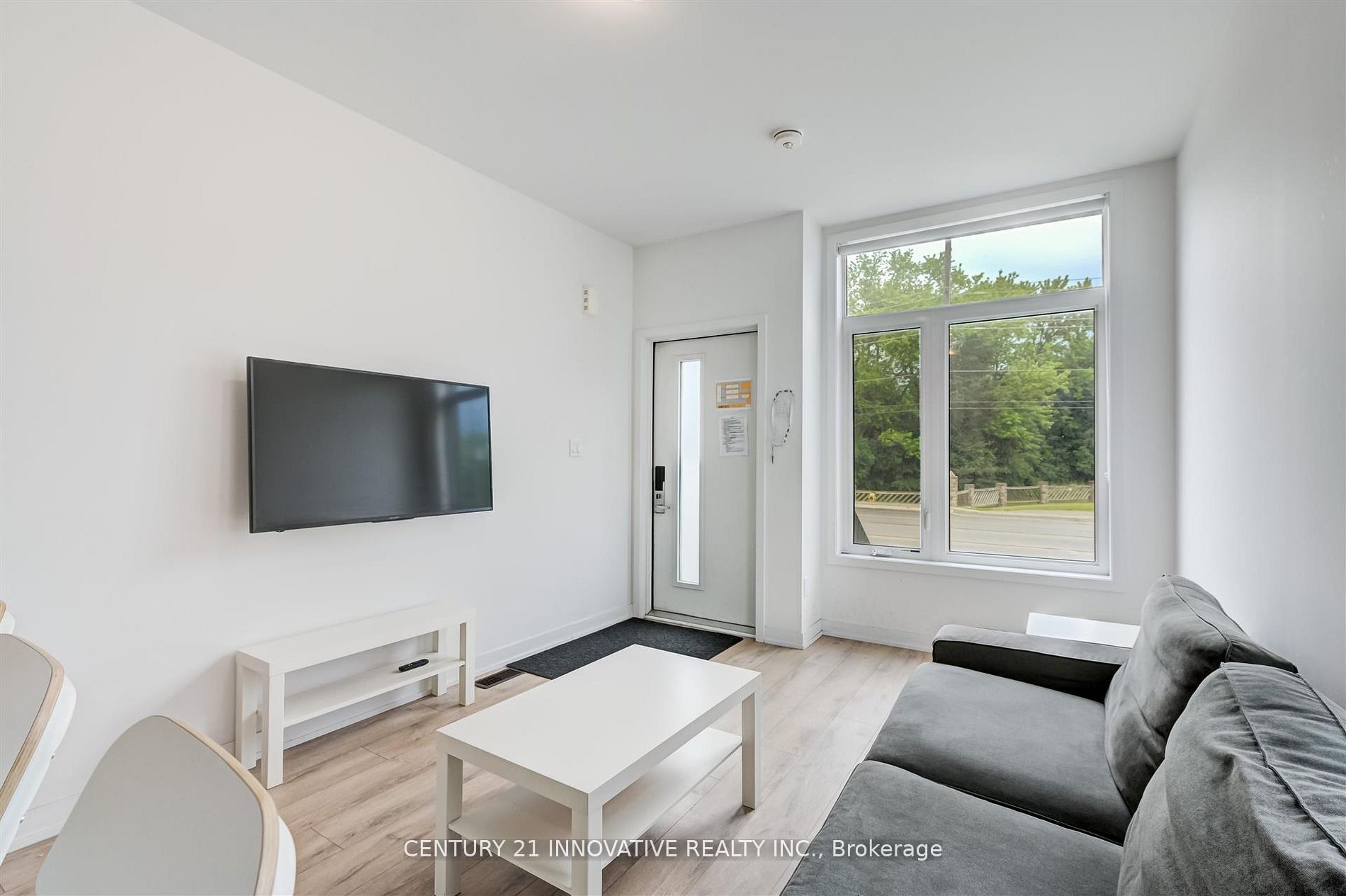16-1720 Simcoe Street, Oshawa, ON, L1G 4X9