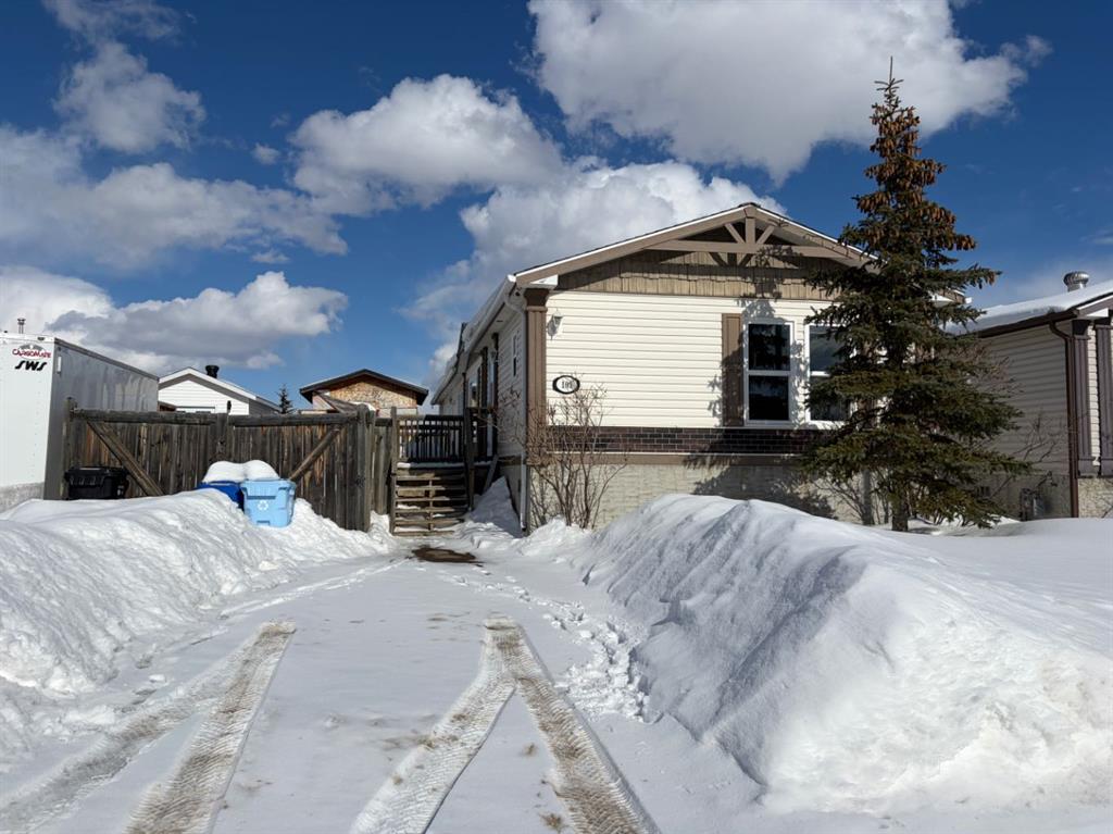 109 Elm Street, Fort Mcmurray, AB, T9K 0J8