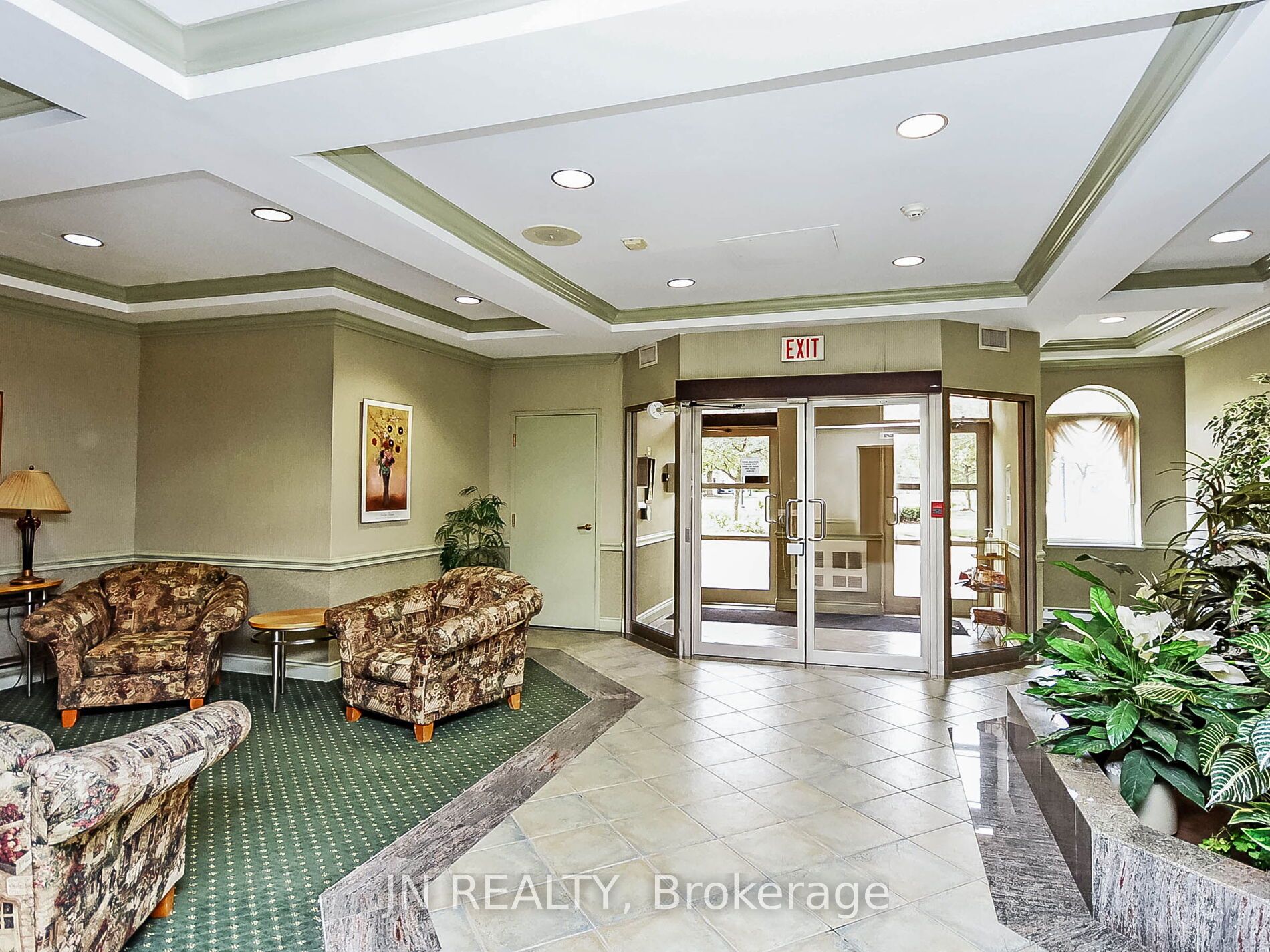 Additional image 4 of 109-10 Dayspring Circle, Brampton, ON, L6P 1B9