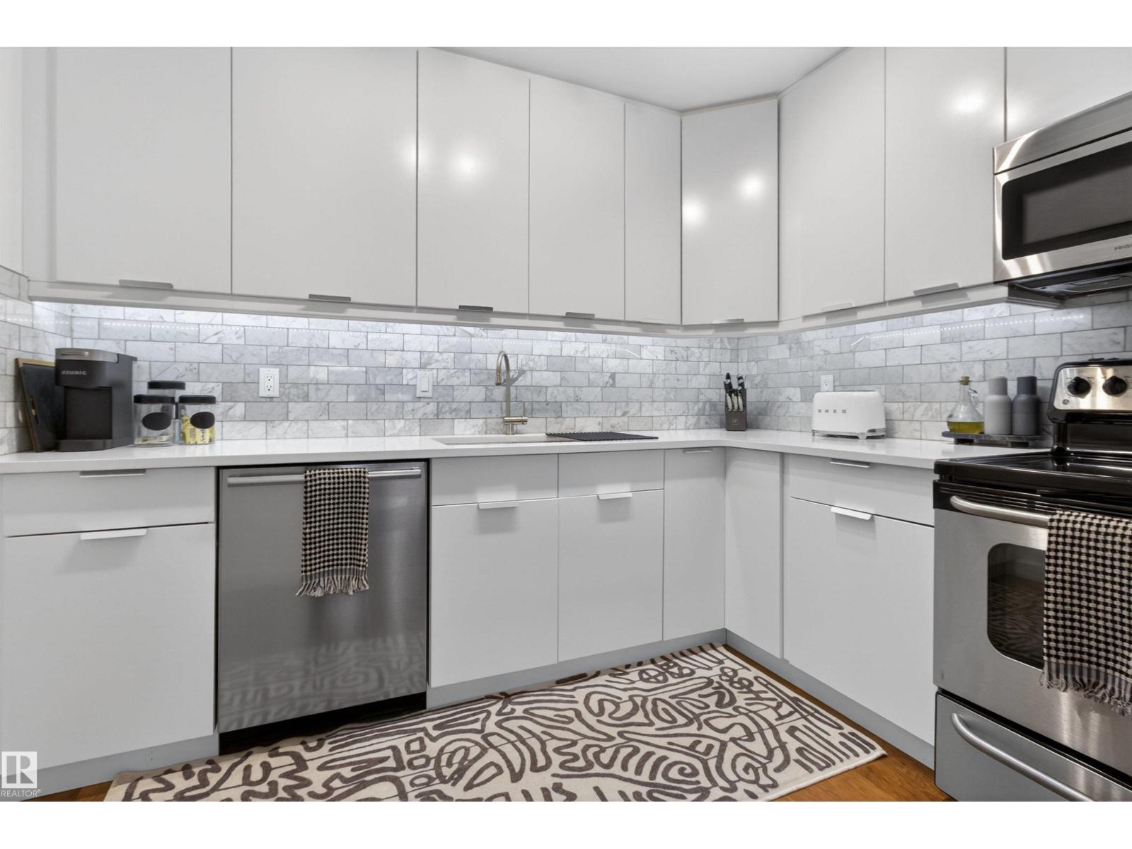 Additional image 4 of 305-10026 112 Street NW, Edmonton, AB, T5K1L9