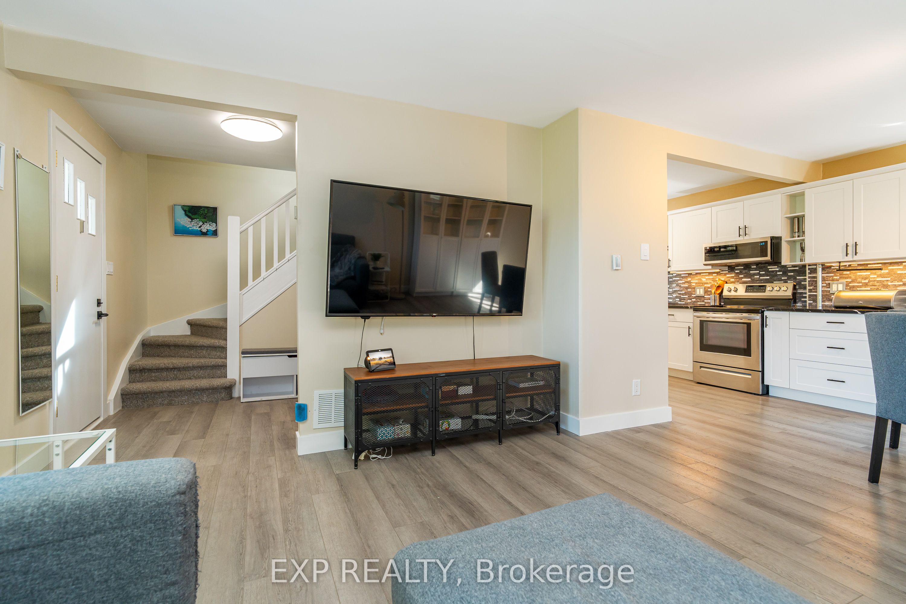 Additional image 6 of 336 Poulin Avenue, Ottawa, ON, K2B 5T8