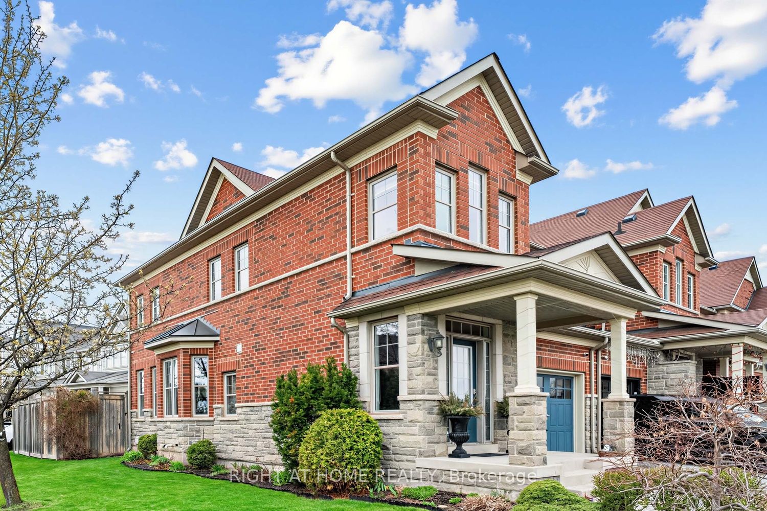152 Duncan Lane, Milton, ON, L9T 3X3 photo 2
