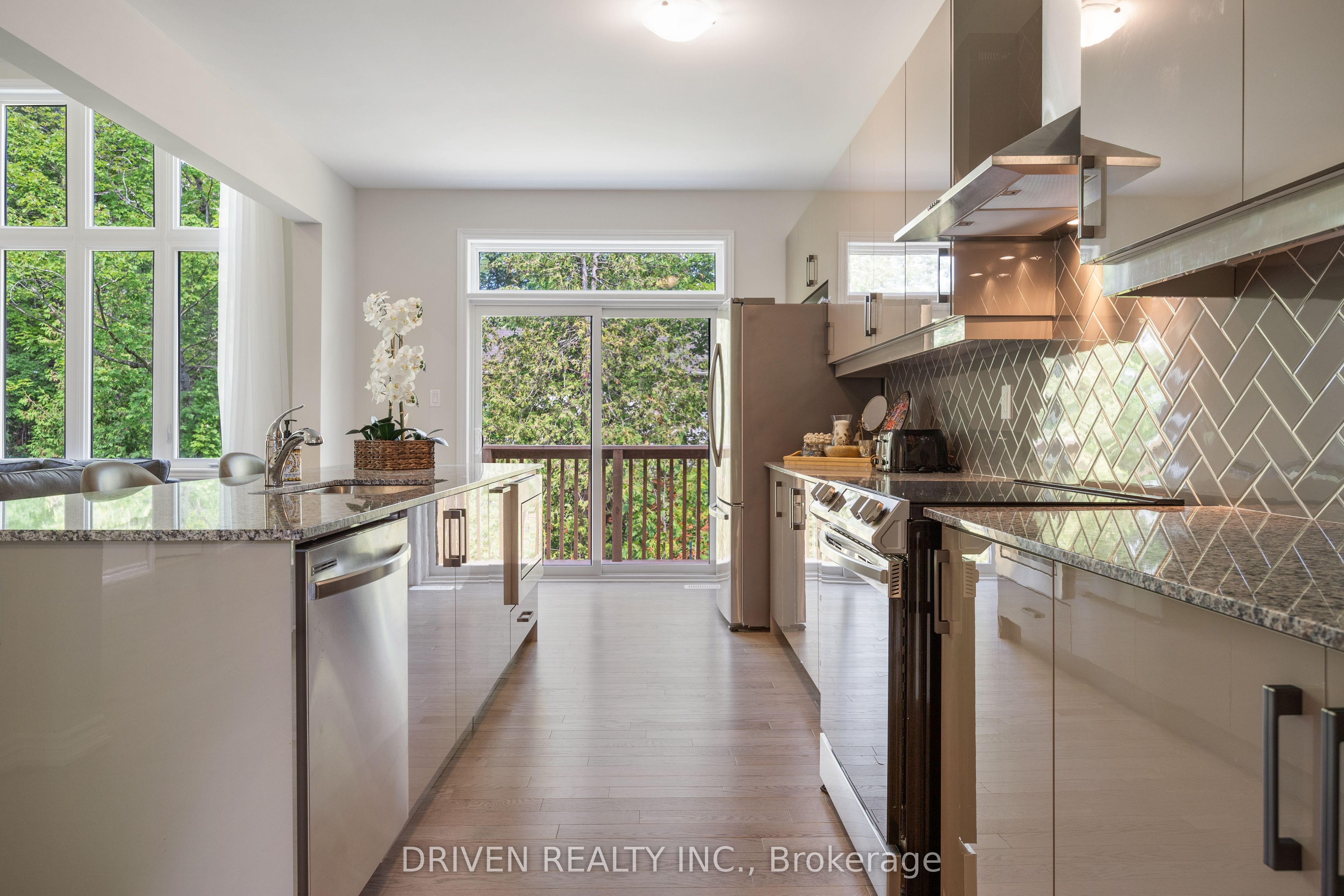 Additional image 5 of A-57 Westbury Road, Wasaga Beach, ON, L9Z 2N8