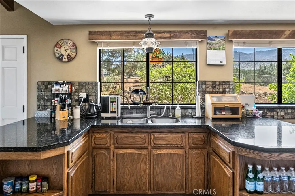 Additional image 16 of 984 Pinon Road, Pinon Hills, CA 92372