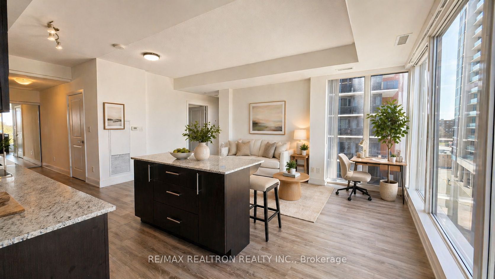 Additional image 3 of 606-9608 Yonge Street, Richmond Hill, ON, L4C 0X4