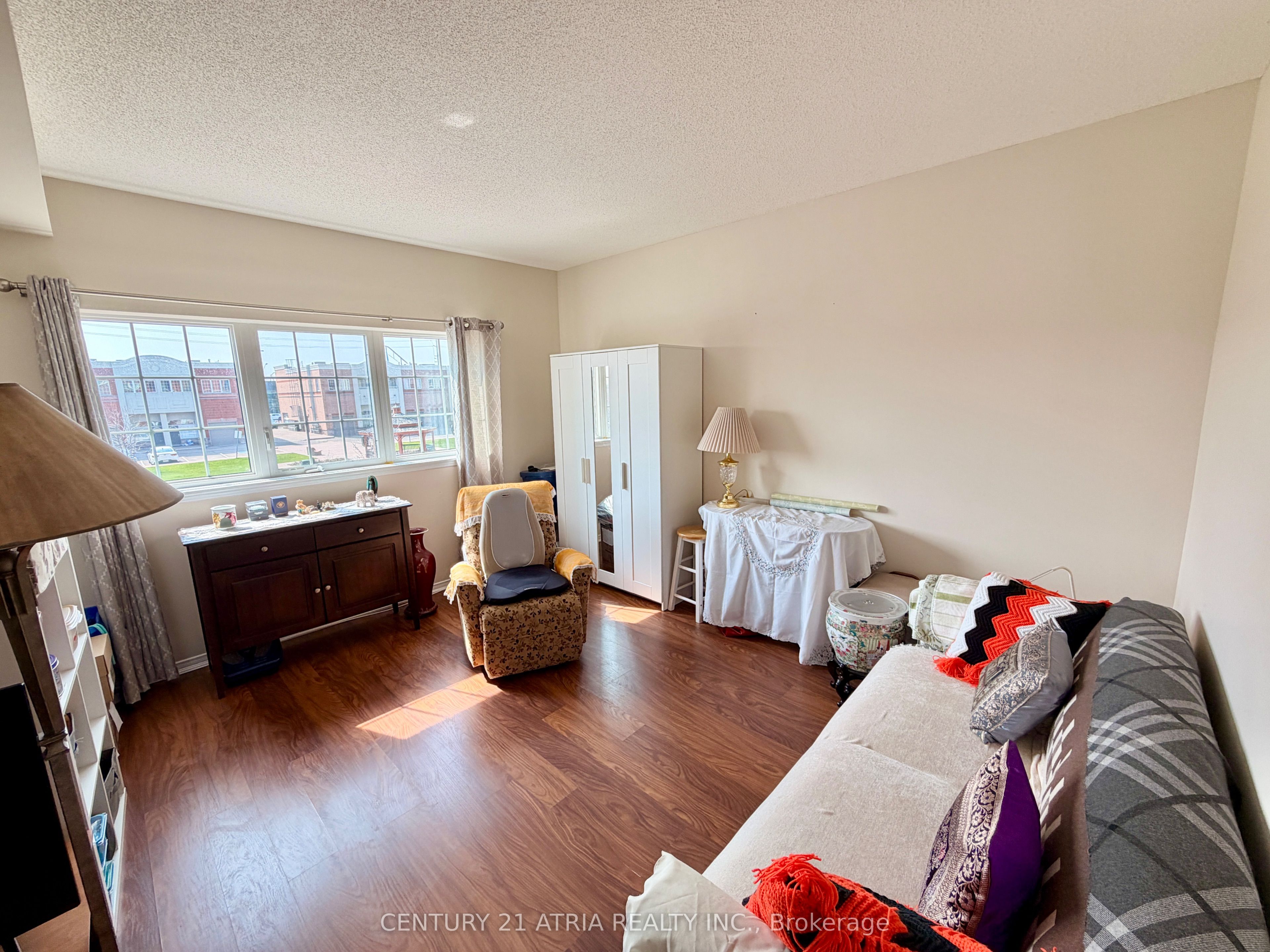 Additional image 4 of 202-9431 Jane Street, Vaughan, ON, L6A 4H9