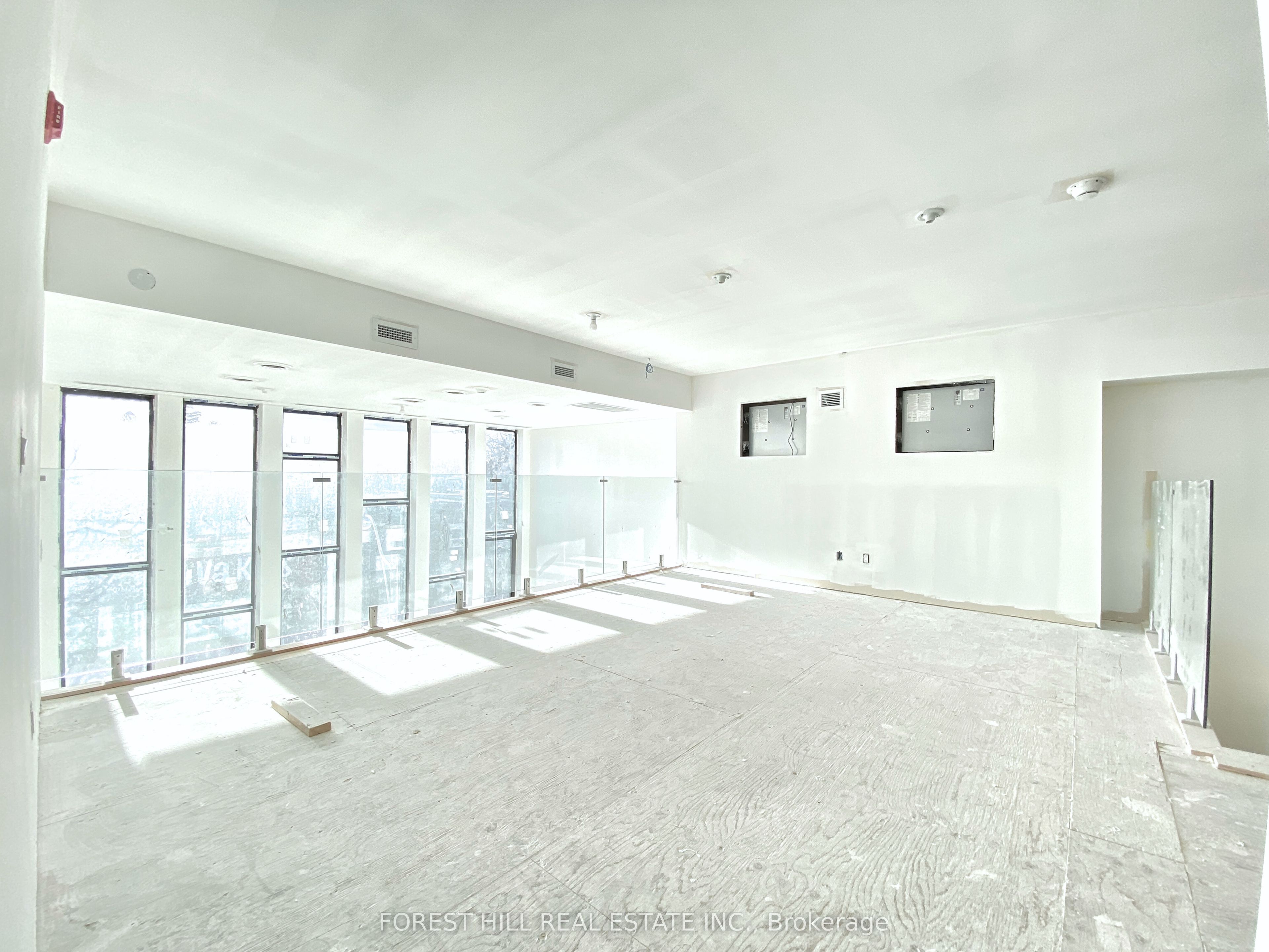 Additional image 4 of 3-3429 Yonge Street, Toronto, ON, M4N 2N1