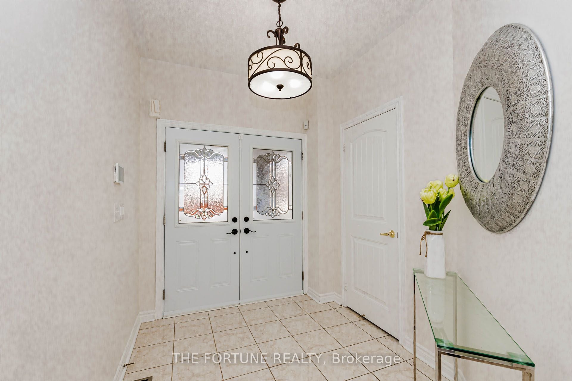 Additional image 3 of 16 Haviland Circle, Brampton, ON, L6R 0Z1