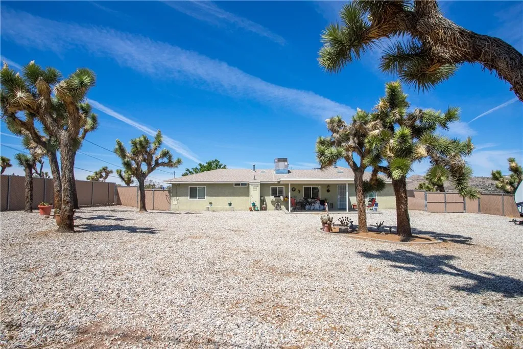 Additional image 53 of 7053 Balsa Ave, Yucca Valley, CA 92284