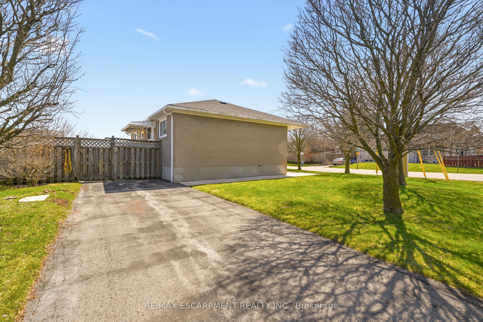Additional image 4 of 491 Warminster Drive, Oakville, ON, L6L 4N4