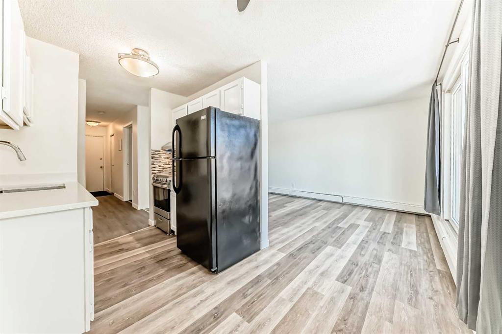 Additional image 5 of 32-1703 11 Avenue SW, Calgary, AB, T3C 0N5