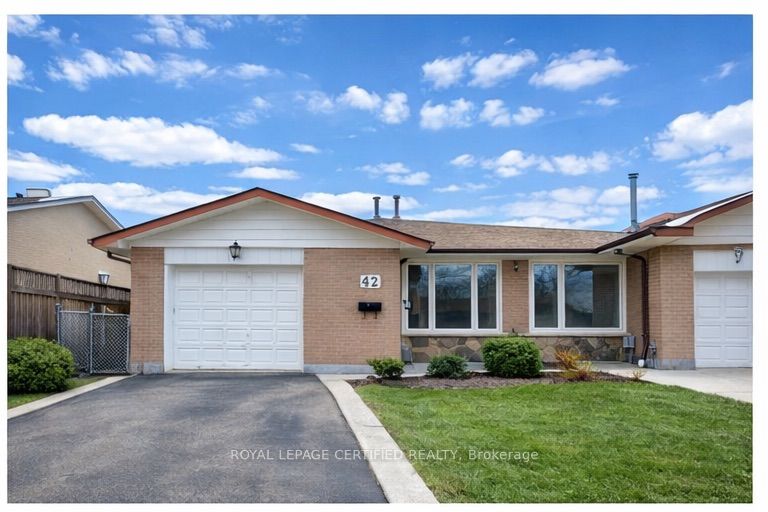42 Wilton Drive, Brampton, ON, L6W 3A1
