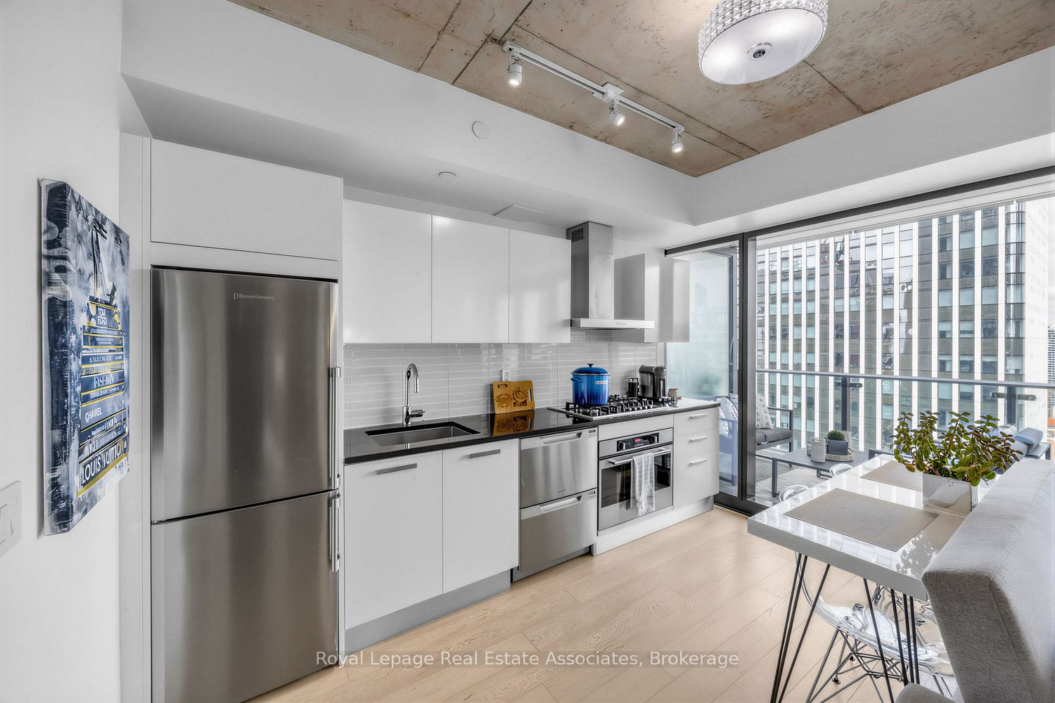 Additional image 3 of 3102-224 King Street W, Toronto, ON, M5H 0A6