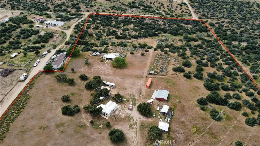 8288 White Rd, Phelan, CA 92371