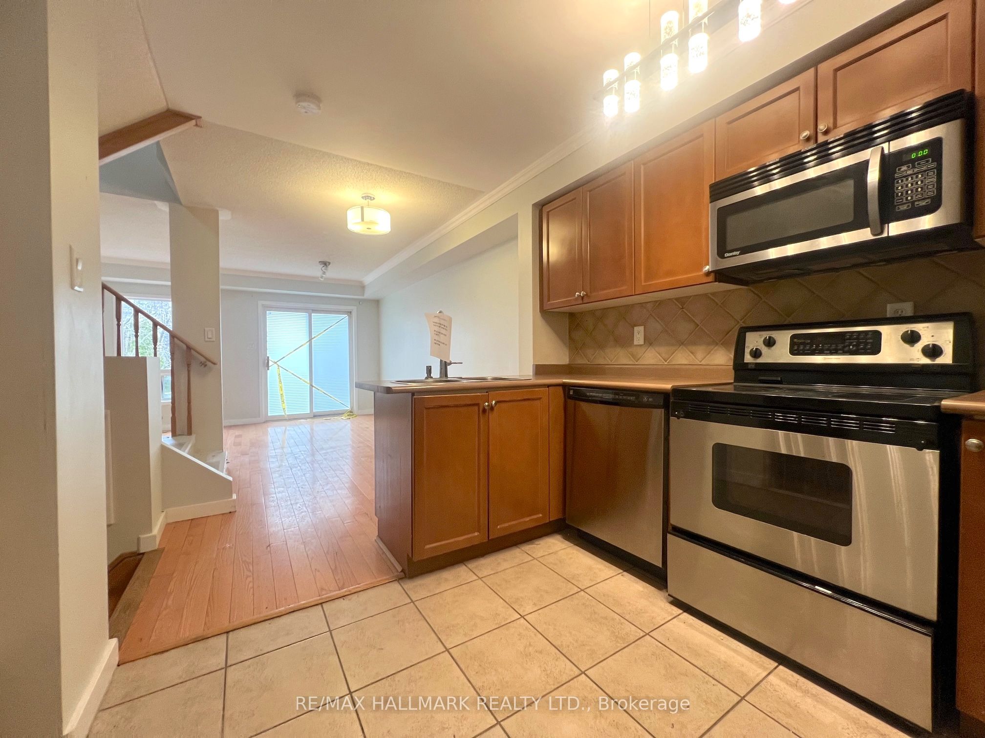 Additional image 3 of 33 Lodgeway Drive, Vaughan, ON, L6A 3S6