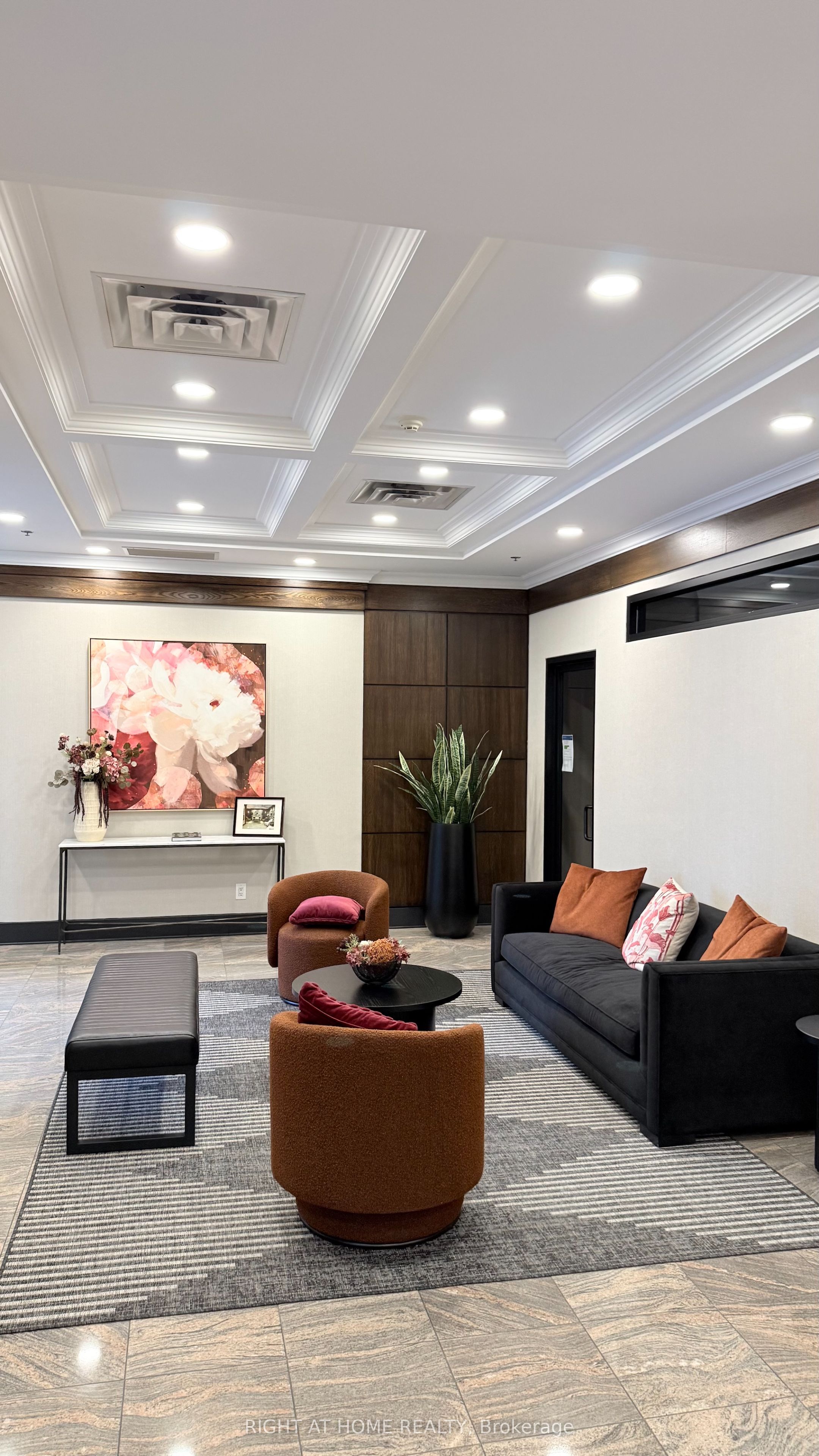 Additional image 6 of 704-5 Michael Power Place, Toronto, ON, M9A 0A3